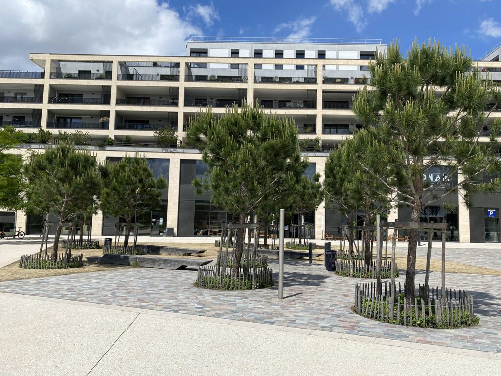 Place Marie de Gournay à Bordeaux